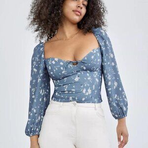 Aritzia Wilfred Floral Novella Blouse. Great Condition. Size XS. Granite Blue